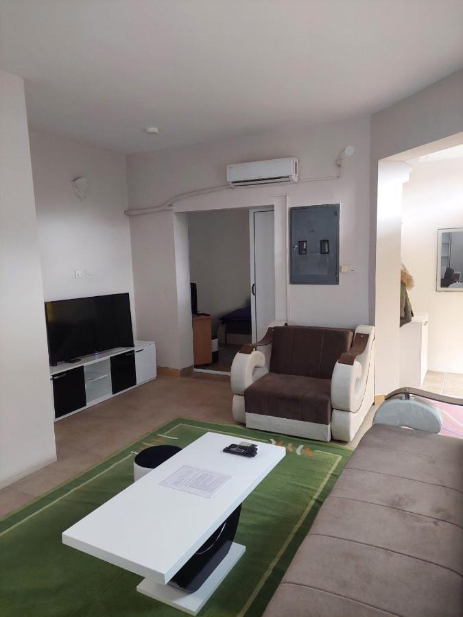 Comfort Pirot Extérieur photo
